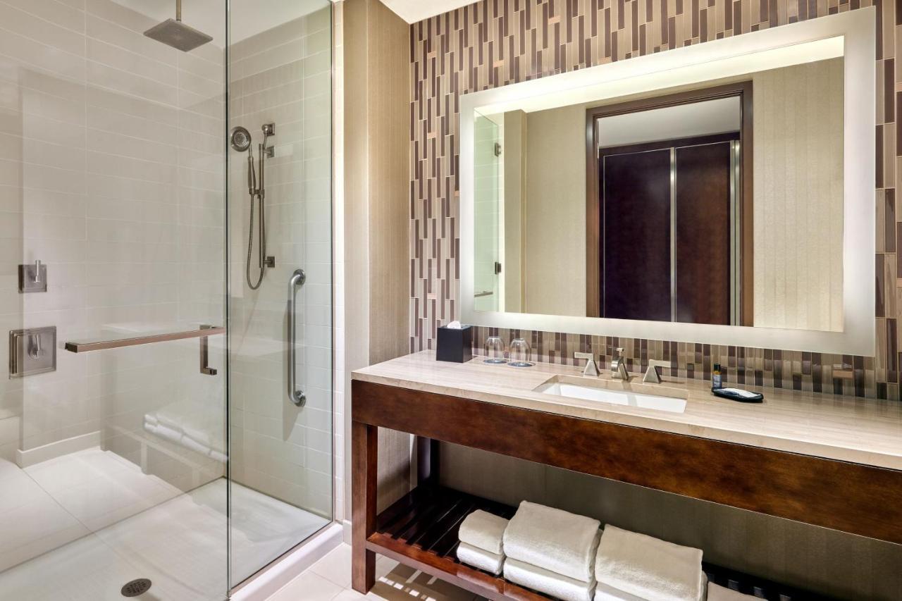 The Westin Phoenix Downtown Экстерьер фото